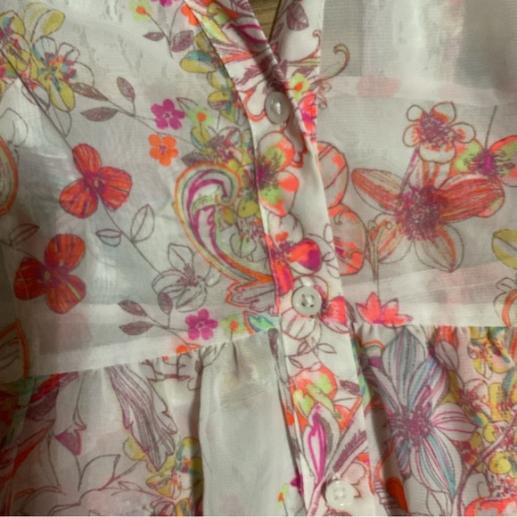 Candies Floral Sheer Tank Top - Picture 3 of 4